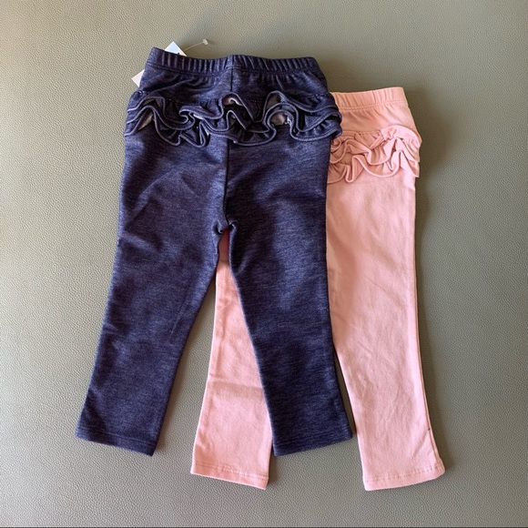 NWT BUNDLE OF 2 Old Navy pants - Picture 2 of 7